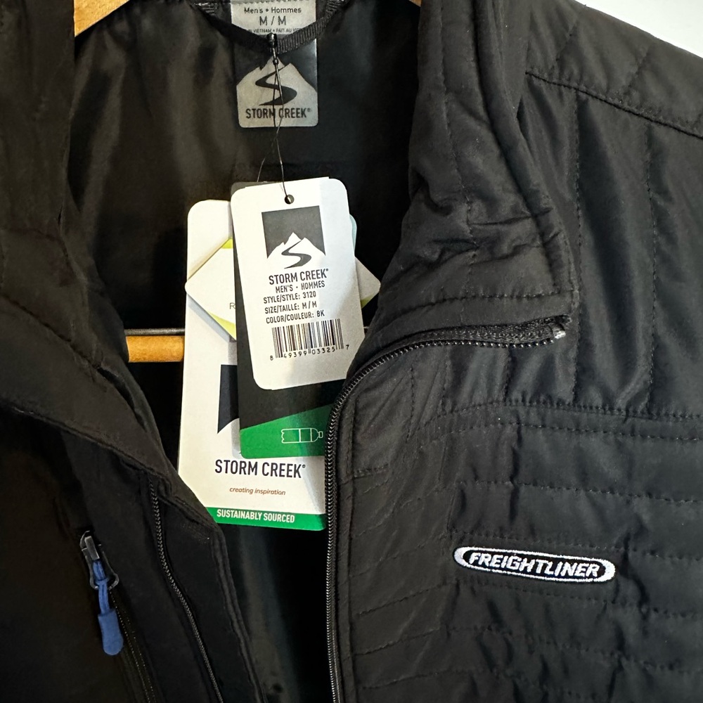 Black Quilted Men's Vest - Picture 3 of 3